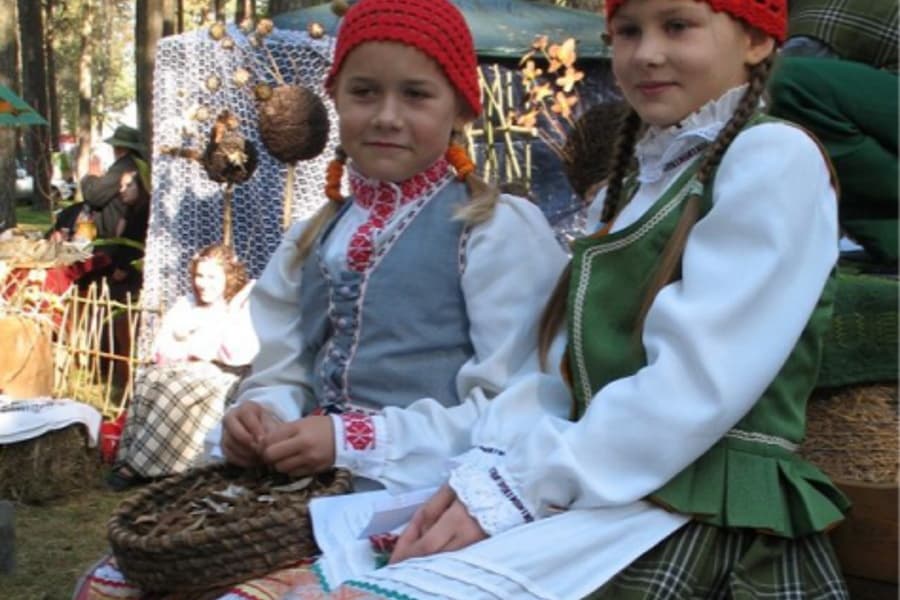 服育_「文化理解」に役立つ服